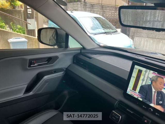 Toyota RAV4 2026-03 7329685-23