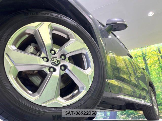 Toyota RAV4 2020-12 7359576-12