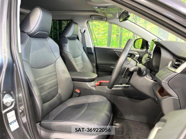 Toyota RAV4 2020-12 7359576-7