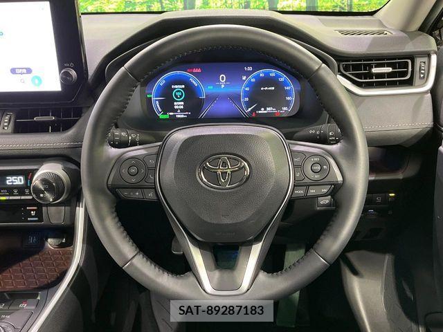 Toyota RAV4 2023-08 7359571-11
