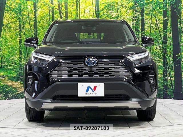 Toyota RAV4 2023-08 7359571-14