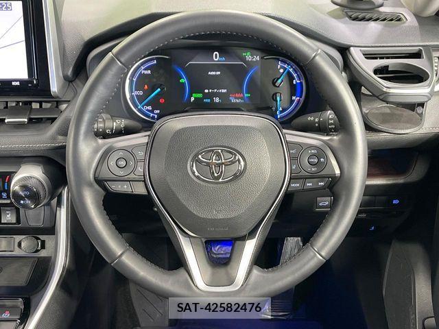 Toyota RAV4 2020-03 7359575-11