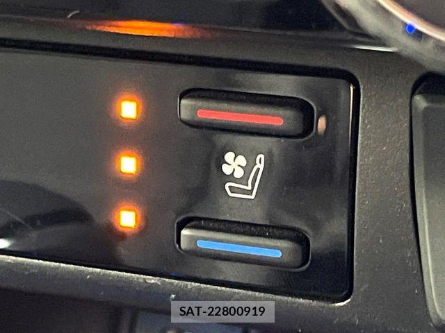 Toyota RAV4 2023-02 7359572-5