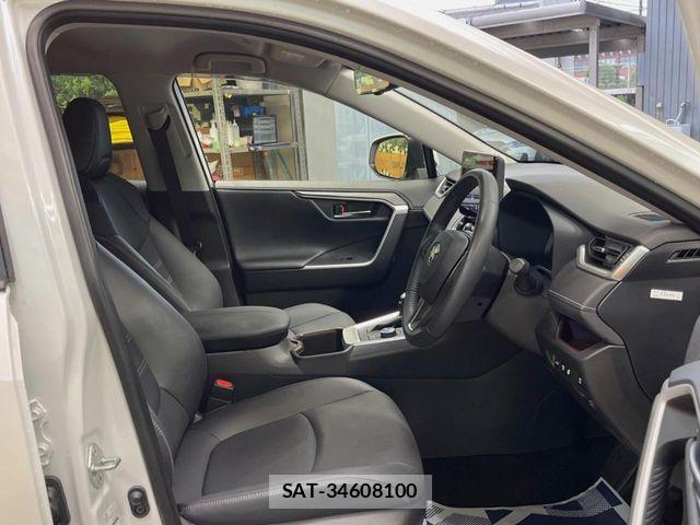 Toyota RAV4 2024-09 7359568-7