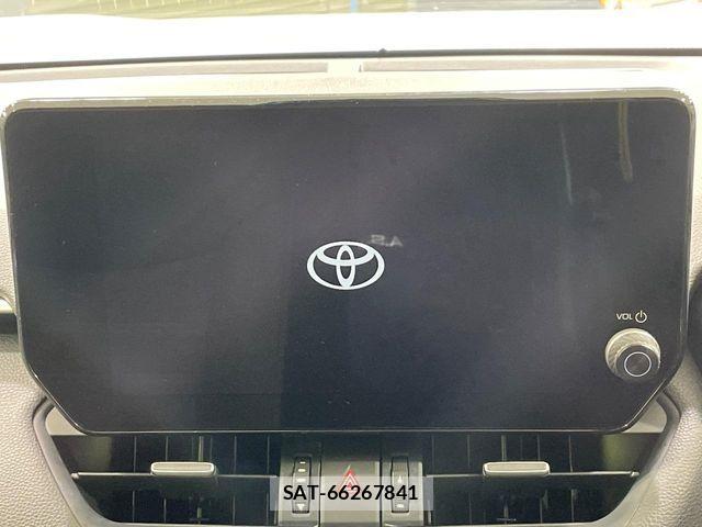 Toyota RAV4 2023-11 7359573-2