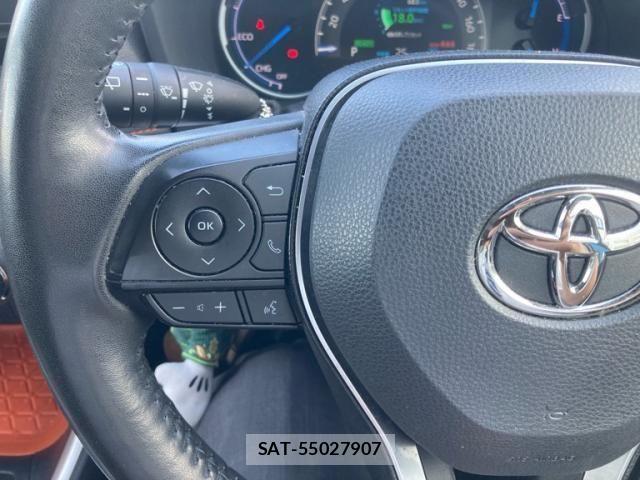 Toyota RAV4 2022-03 7359570-15