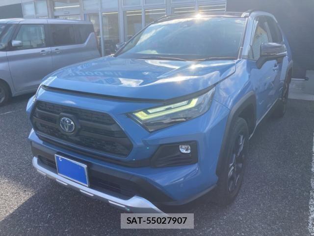 Toyota RAV4 2022-03 7359570-1