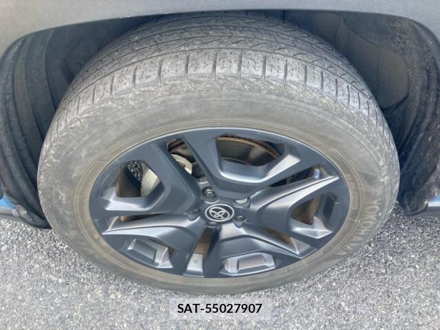 Toyota RAV4 2022-03 7359570-2