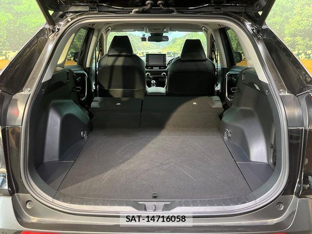 Toyota RAV4 2021-11 7378972-9