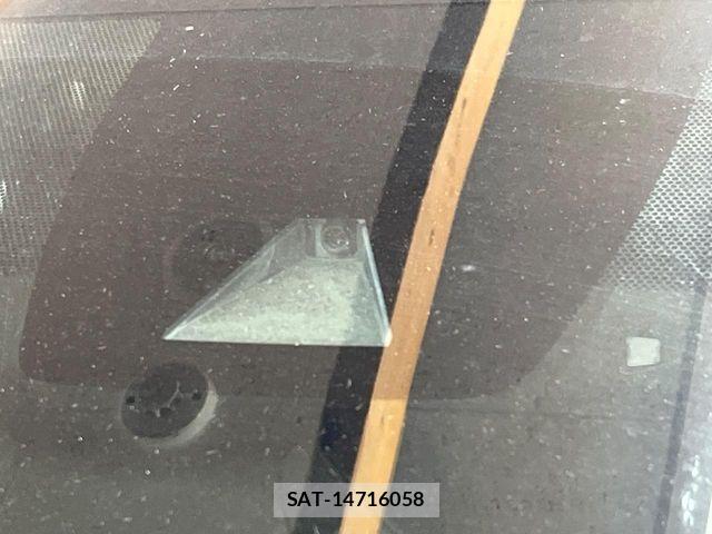 Toyota RAV4 2021-11 7378972-4