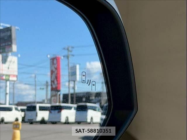 Toyota RAV4 2020-04 7378971-5