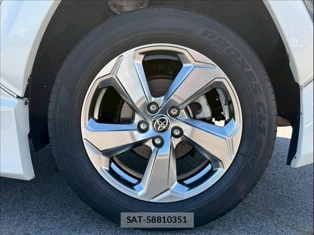 Toyota RAV4 2020-04 7378971-7