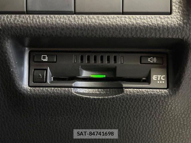 Toyota RAV4 2021-05 7393851-5