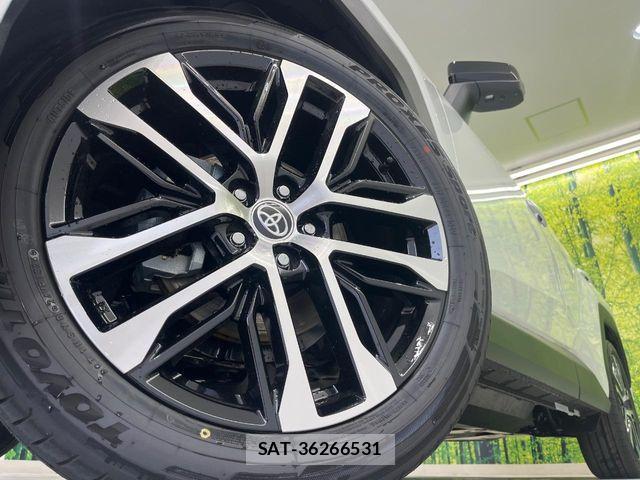 Toyota RAV4 2026-05 7393838-12