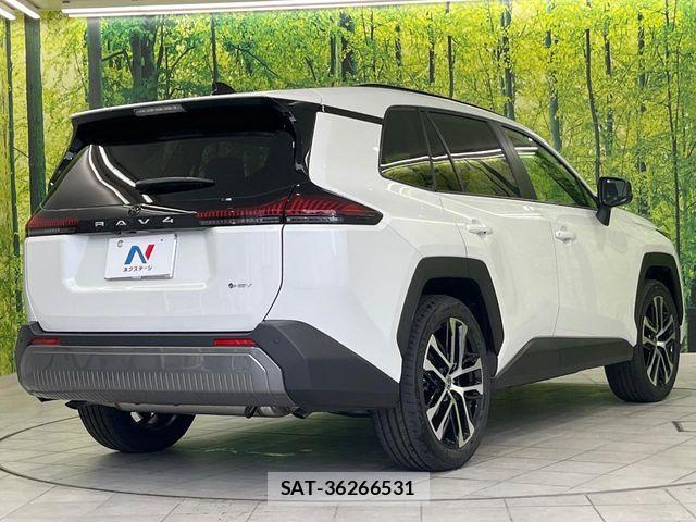 Toyota RAV4 2026-05 7393838-16