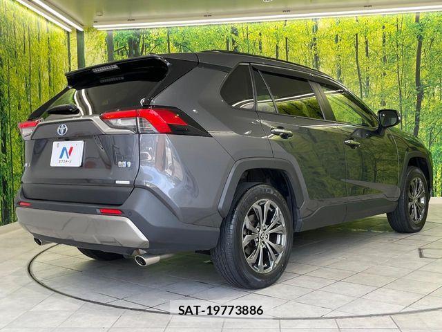 Toyota RAV4 2023-02 7393849-15