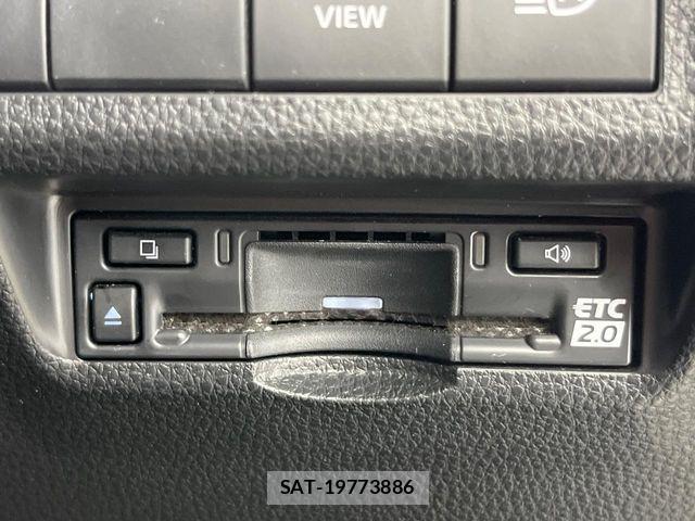 Toyota RAV4 2023-02 7393849-5