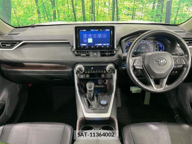 Toyota RAV4 2019-06 7393853-1