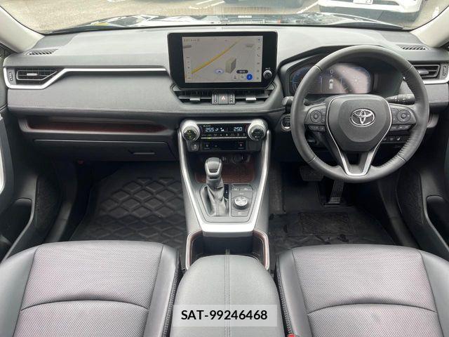 Toyota RAV4 2024-06 7393848-1