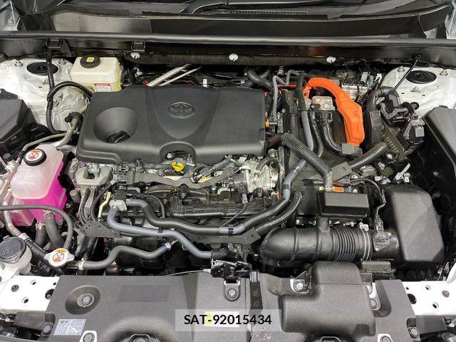 Toyota RAV4 2025-10 7393840-16