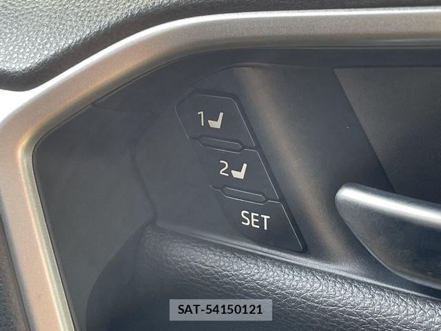 Toyota RAV4 2021-04 7393850-13
