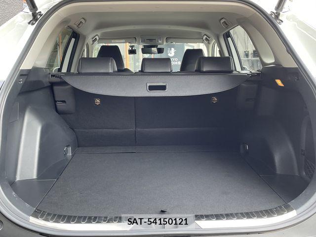 Toyota RAV4 2021-04 7393850-19