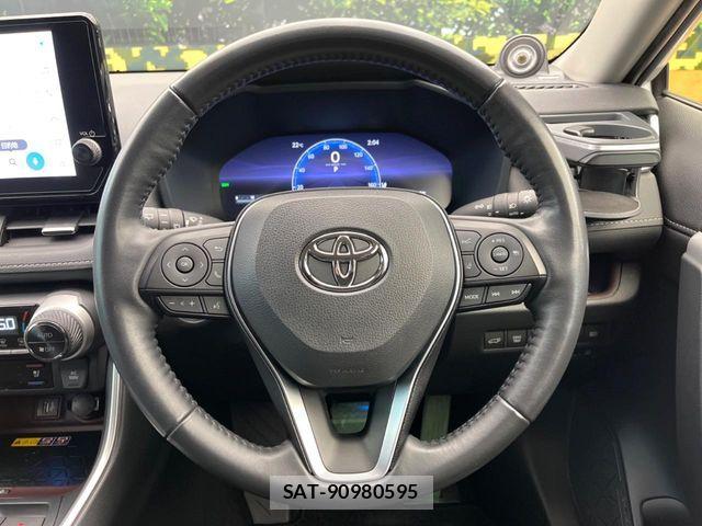 Toyota RAV4 2024-01 7393845-10
