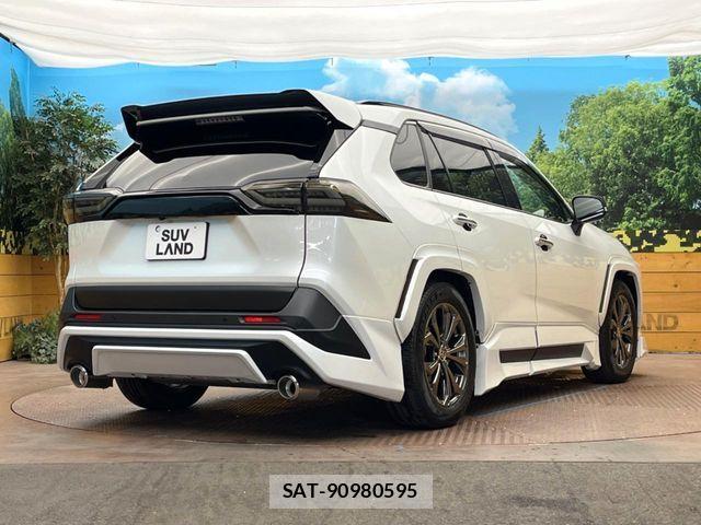 Toyota RAV4 2024-01 7393845-16
