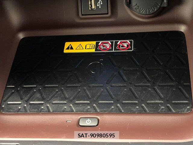 Toyota RAV4 2024-01 7393845-6