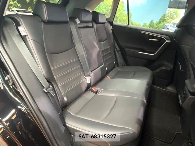 Toyota RAV4 2025-10 7393841-11