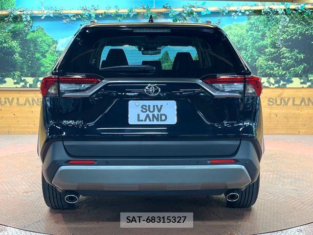 Toyota RAV4 2025-10 7393841-16