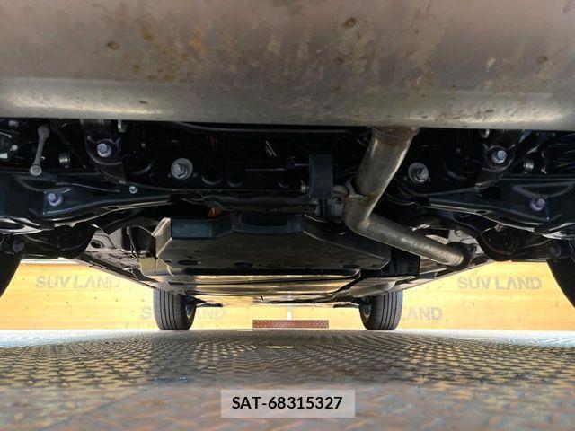 Toyota RAV4 2025-10 7393841-18
