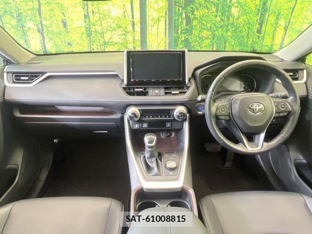 Toyota RAV4 2020-05 7457264-1
