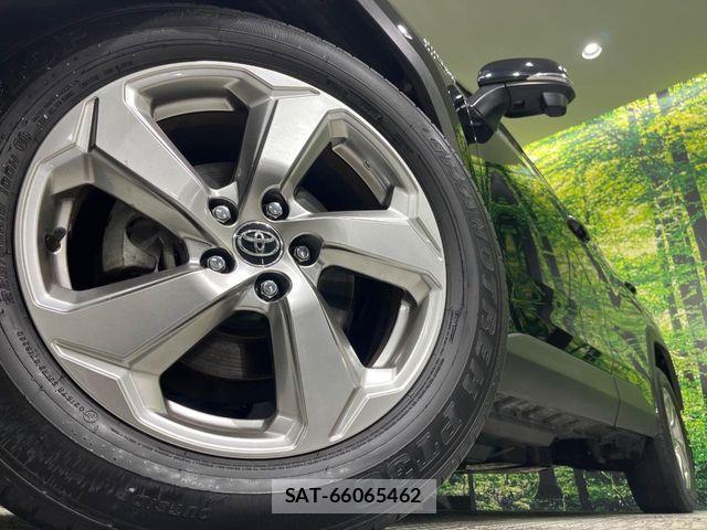 Toyota RAV4 2019-05 7457263-13