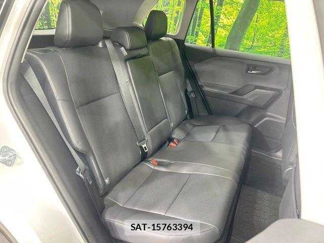 Toyota RAV4 2026-03 7457247-8