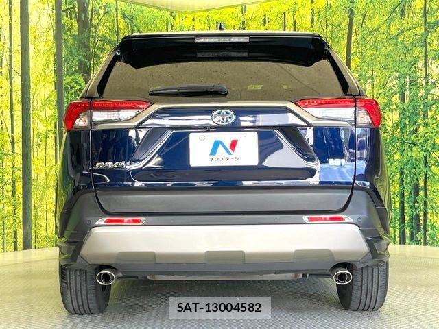Toyota RAV4 2022-04 7457260-14
