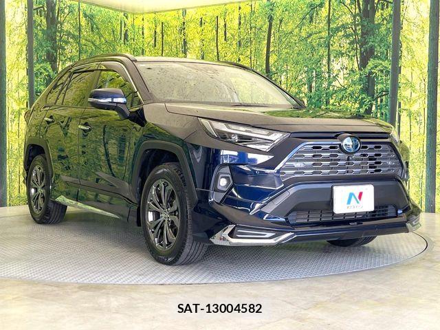 Toyota RAV4 2022-04 7457260-15
