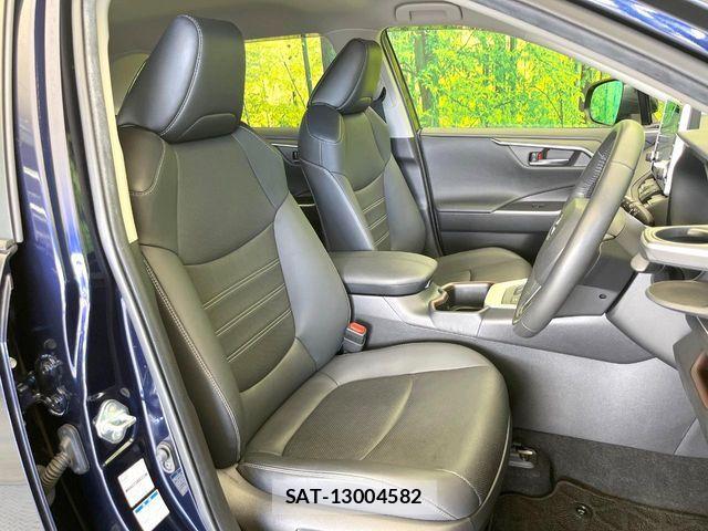 Toyota RAV4 2022-04 7457260-7
