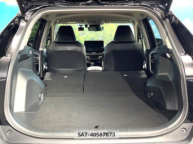 Toyota RAV4 2023-06 7457259-9