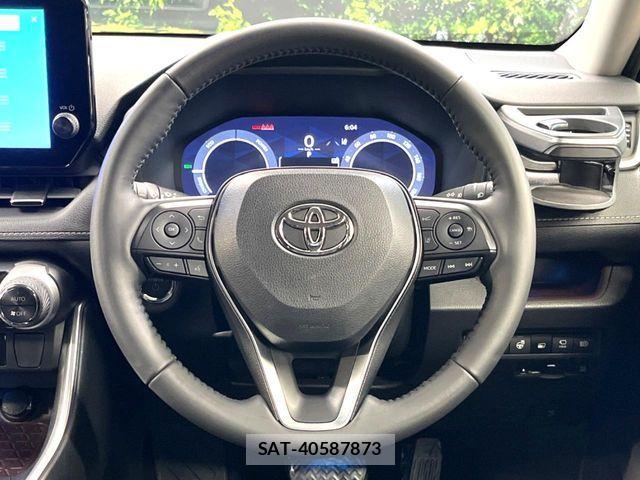 Toyota RAV4 2023-06 7457259-10