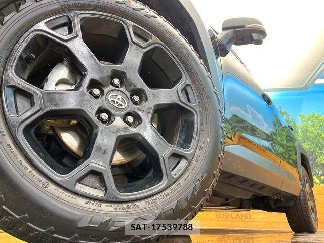 Toyota RAV4 2025-05 7457257-12