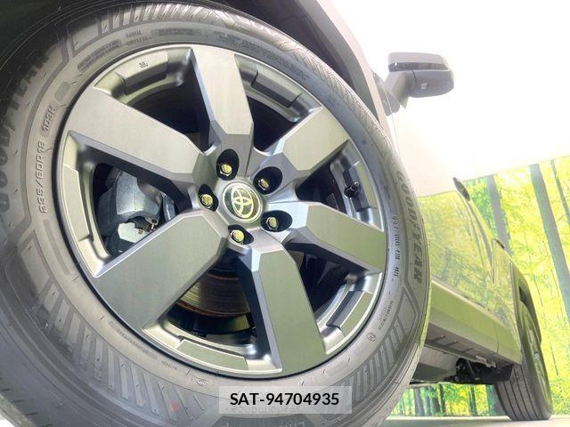 Toyota RAV4 2026-03 7457248-12