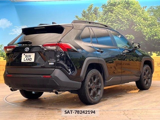 Toyota RAV4 2023-03 7457258-16