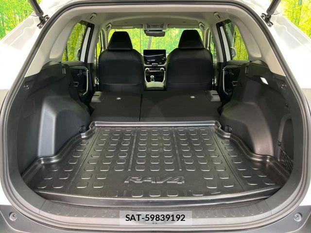 Toyota RAV4 2023-08 7502566-9
