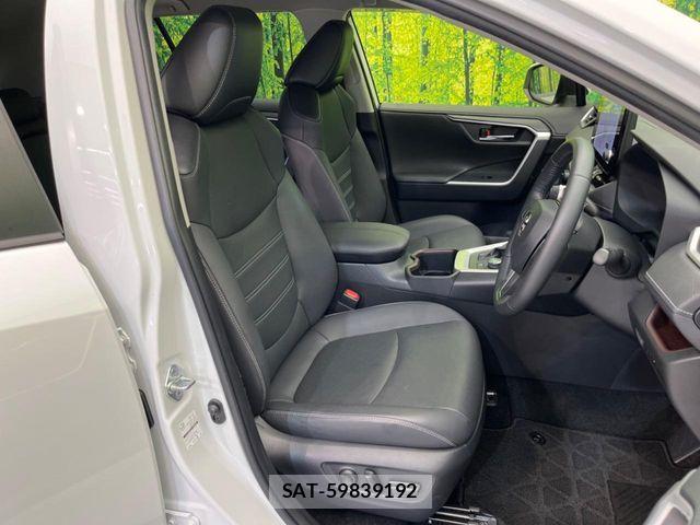 Toyota RAV4 2023-08 7502566-7