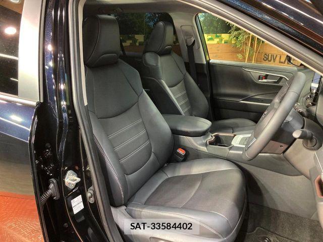Toyota RAV4 2024-11 7502565-8