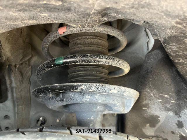 Toyota RAV4 2020-06 7502570-19