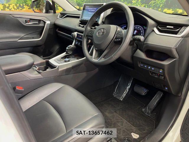 Toyota RAV4 2019-12 7502571-10