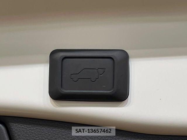 Toyota RAV4 2019-12 7502571-7