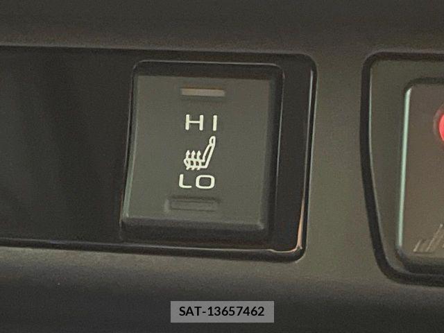 Toyota RAV4 2019-12 7502571-8